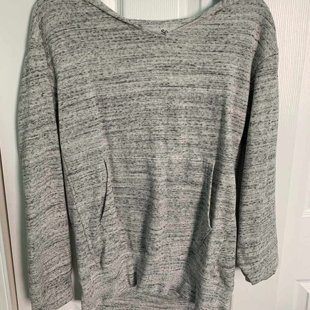 Grey sweatshirt